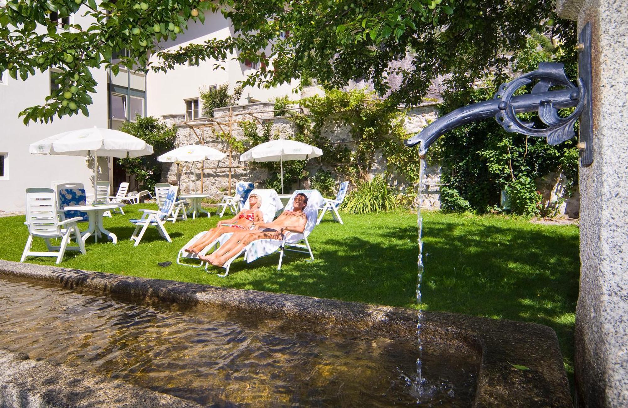 Hotel Gassenwirt Chienes Exterior photo